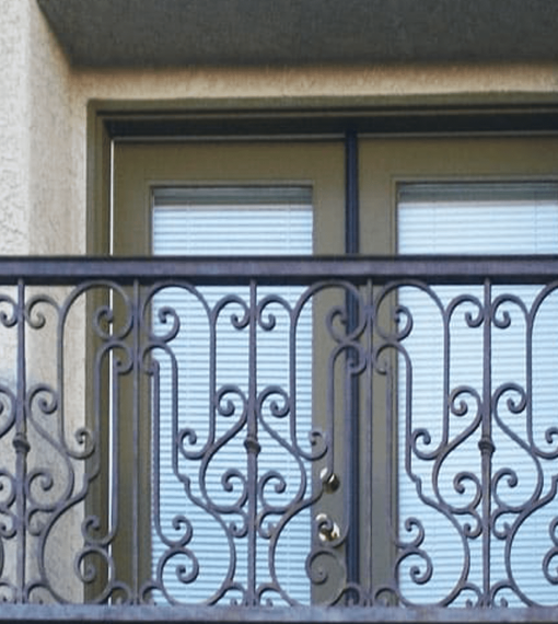 Custom iron railing design for balconies and windows in Karachi